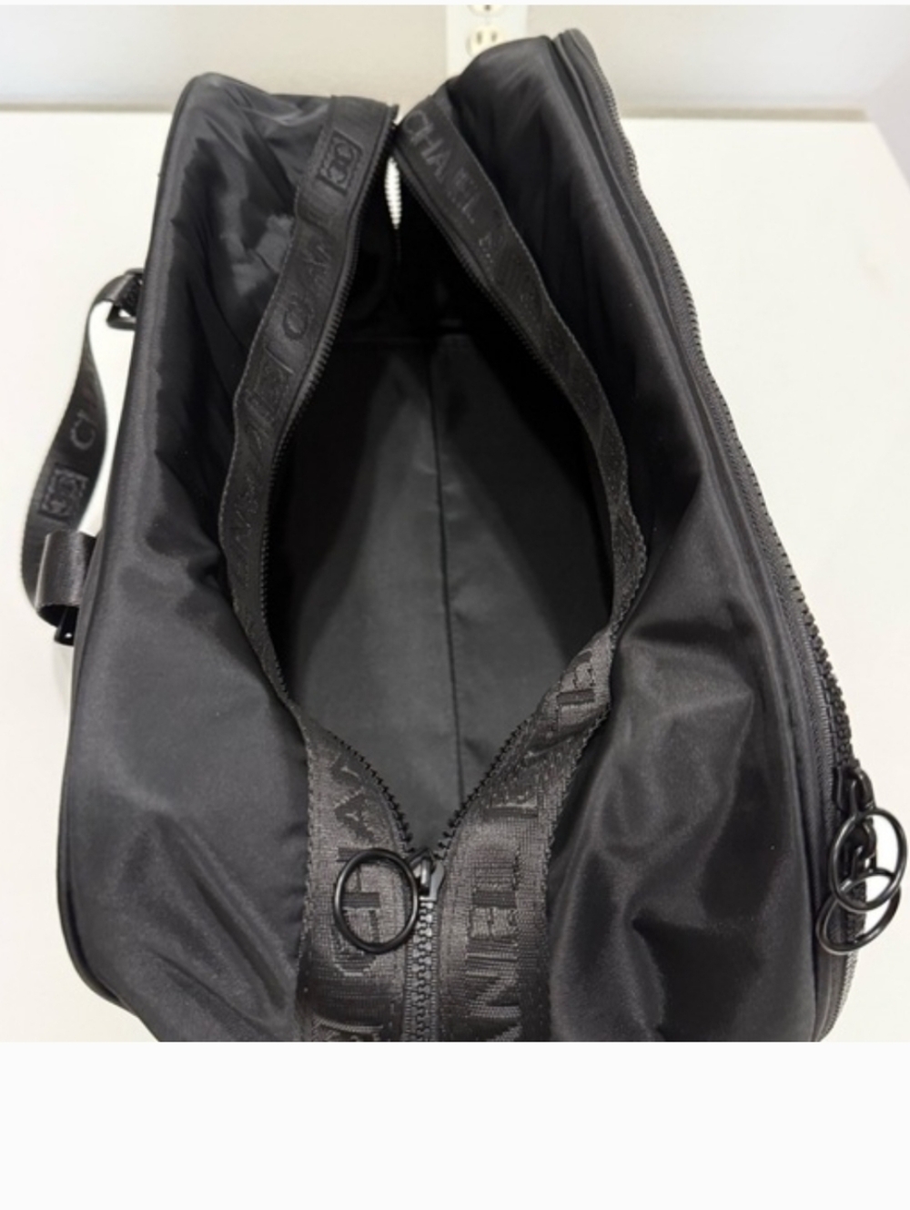 Black Nylon With White Branding Unisex Travel/Gym Bag. - Picture 4 of 12
